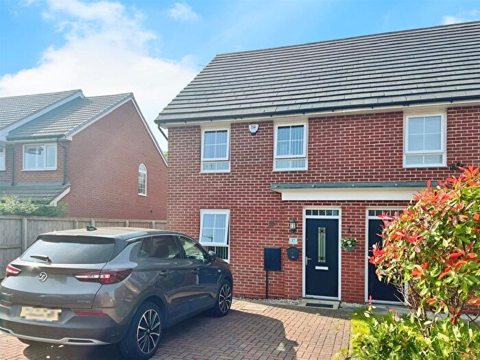 3 Bedroom Semi-Detached House To Rent In Springwell Avenue, Huyton, Liverpool, L36