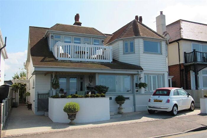4 Bedroom Detached House For Sale In Western Esplanade, Herne Bay, CT6