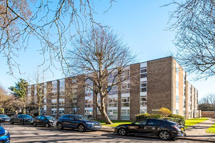 1 Bedroom Flat To Rent In St. Johns Park London, SE3