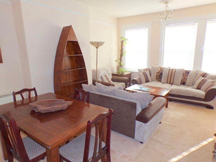 2 Bedroom Apartment For Sale In The Strand, Exmouth, EX8