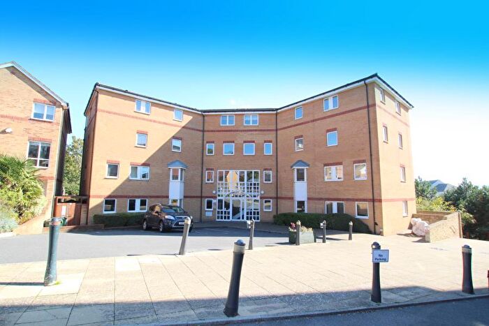 2 Bedroom Apartment To Rent In Woodacre - Portishead, BS20