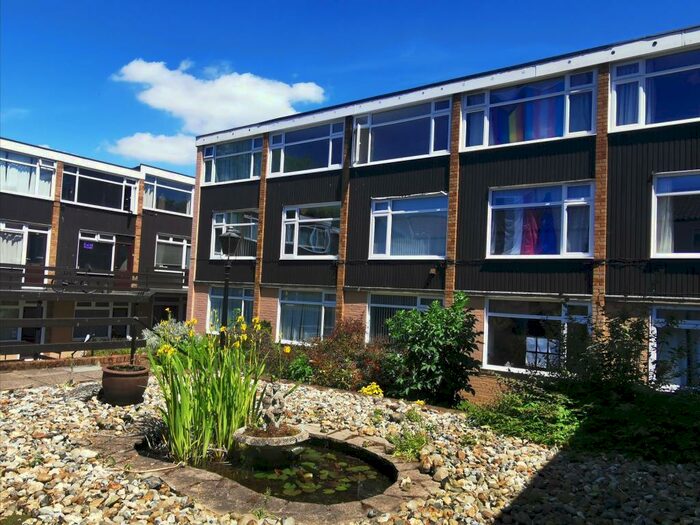 1 Bedroom Flat To Rent In Mandells Court, Norwich, NR3