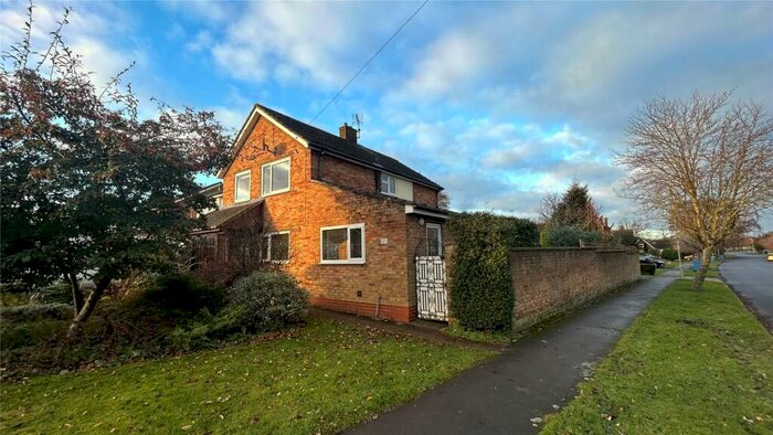 4 Bedroom Semi-Detached House To Rent In Victoria Drive, Blackwater, Camberley, Hampshire, GU17