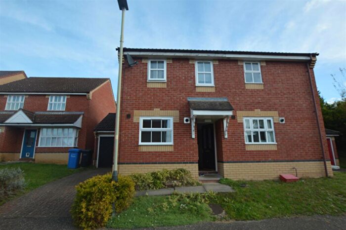 2 Bedroom House To Rent In Edrich Way, Norwich, NR5