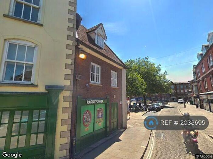 2 Bedroom Flat To Rent In Buckingham Street, Aylesbury, HP20