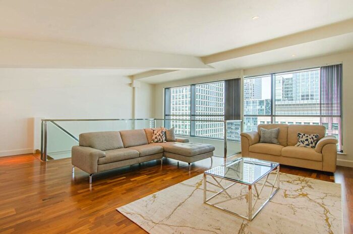 2 Bedroom Flat For Sale In Discovery Dock East, Canary Wharf, London, E14