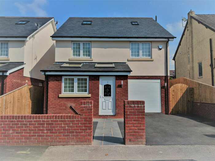 5 Bedroom Detached House To Rent In Victoria Road, Preston, Lancashire, PR2