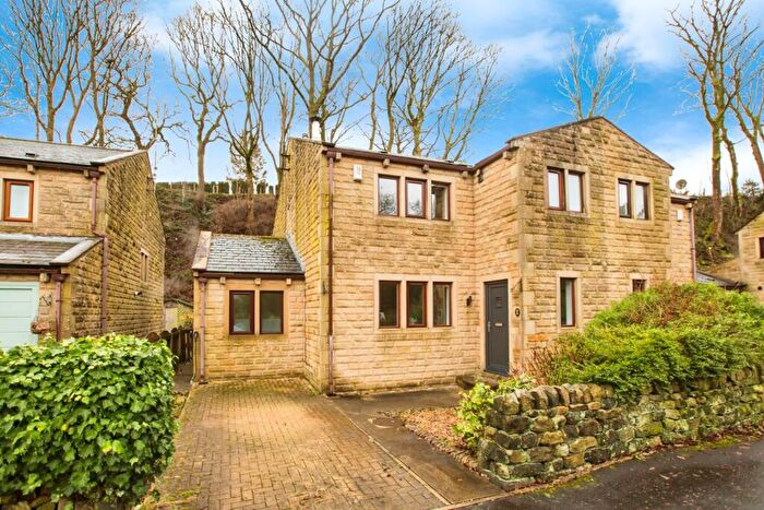 3 Bedroom Semi Detached House For Sale In The Brook, Mytholmroyd, Hebden Bridge, HX7