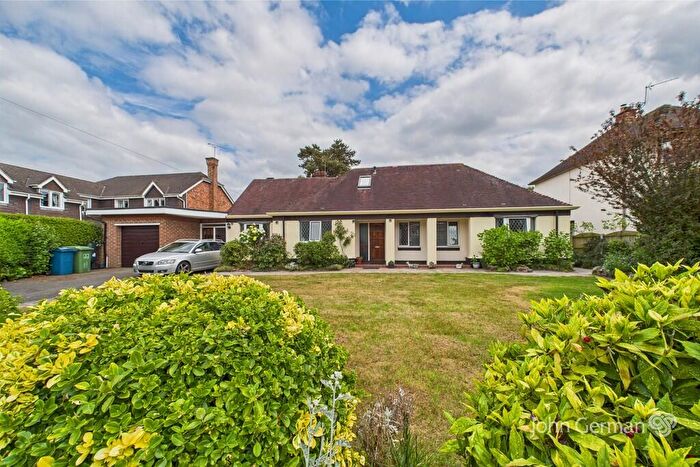 4 Bedroom Detached Bungalow For Sale In Stockton Lane, Weeping Cross, ST17