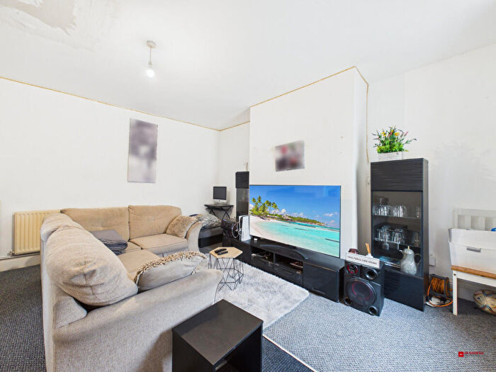 2 Bedroom Terraced House For Sale In Rooley Moor Road, Rochdale, OL12