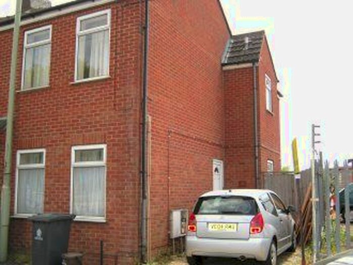 1 Bedroom Flat To Rent In Great Western Road, Kingsholm, Gloucester GL1