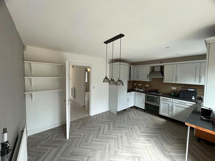 4 Bedroom Terraced House To Rent In Freshwater View, Northwich, CW8