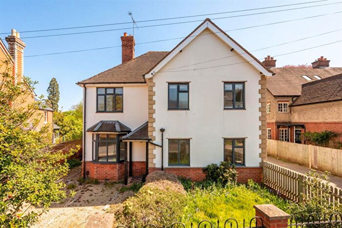 5 Bedroom Detached House For Sale In Eastern Avenue, Reading, RG1