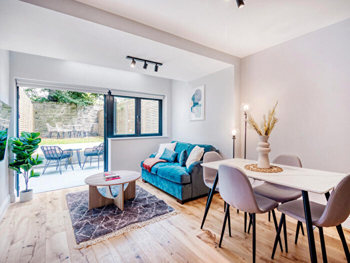 1 Bedroom Apartment To Rent In Coleherne Road, London, SW10