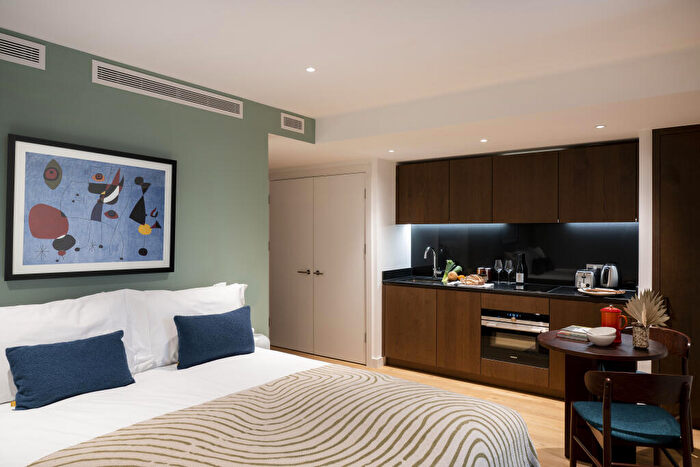 Studio To Rent In Westferry Road, Canary Wharf, E14