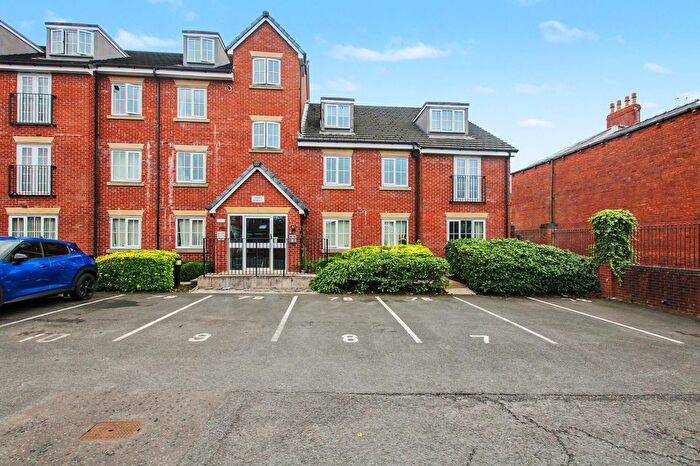2 Bedroom Flat For Sale In Priestfields, Leigh, WN7