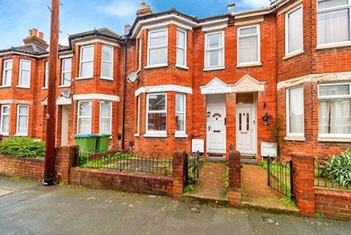 2 Bedroom Terraced House For Sale In Cecil Avenue, Southampton, Hampshire, SO16