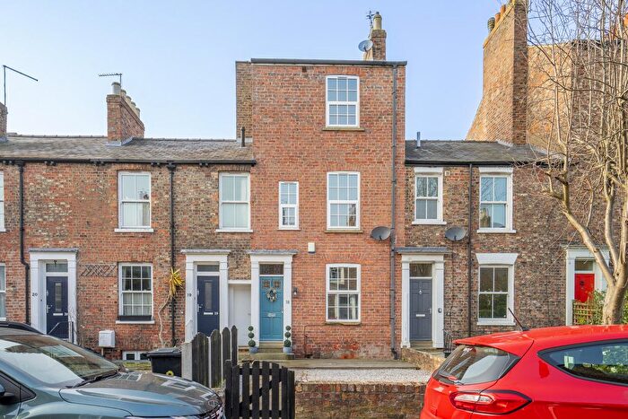 4 Bedroom Terraced House For Sale In Dove Street, York, YO23