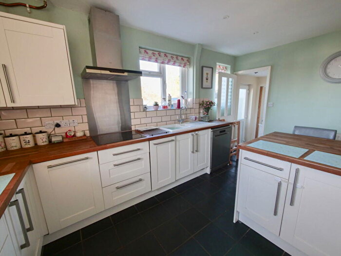3 Bedroom Semi-Detached House For Sale In Church Road, Worlingworth, Woodbridge, IP13