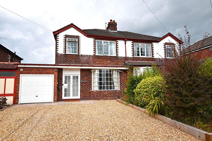 3 Bedroom Semi Detached House For Sale In Oxford Road, Macclesfield, SK11