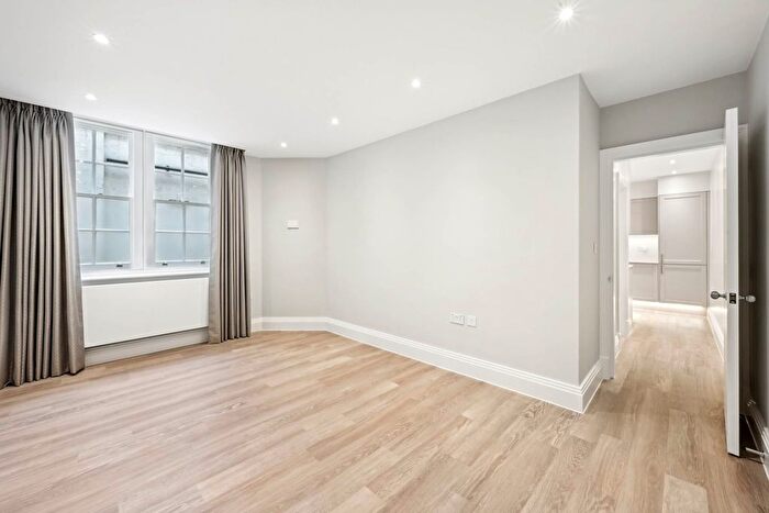 1 Bedroom Flat To Rent In Sloane Street, London, SW1X