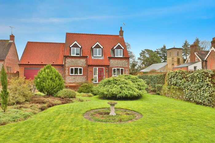 5 Bedroom Detached House For Sale In Fulmodeston Road, Stibbard, Fakenham, NR21