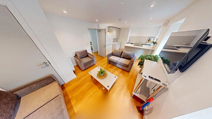 6 Bedroom Apartment To Rent In Apartment, - North Sherwood Street, Nottingham, Nottinghamshire, NG1