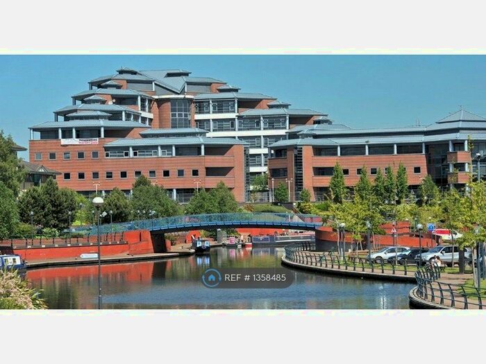 1 Bedroom Flat To Rent In Waterfront Way, Brierley Hill, Dudley, DY5