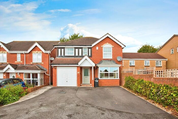 4 Bedroom Detached House For Sale In Akeman Close, Yeovil, BA21