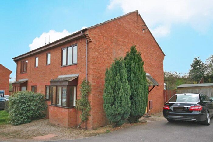 1 Bedroom End Of Terrace House To Rent In Quarry Close, Bloxham, Oxon, OX15