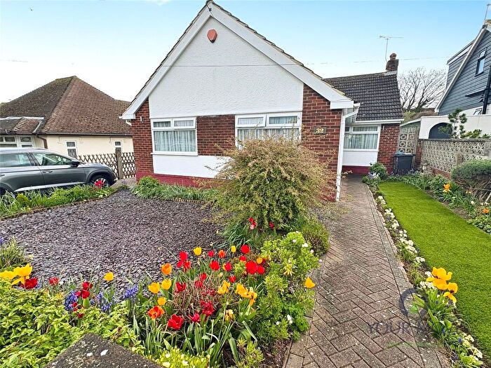 3 Bedroom Bungalow For Sale In Botany Road, Broadstairs, Kent, CT10