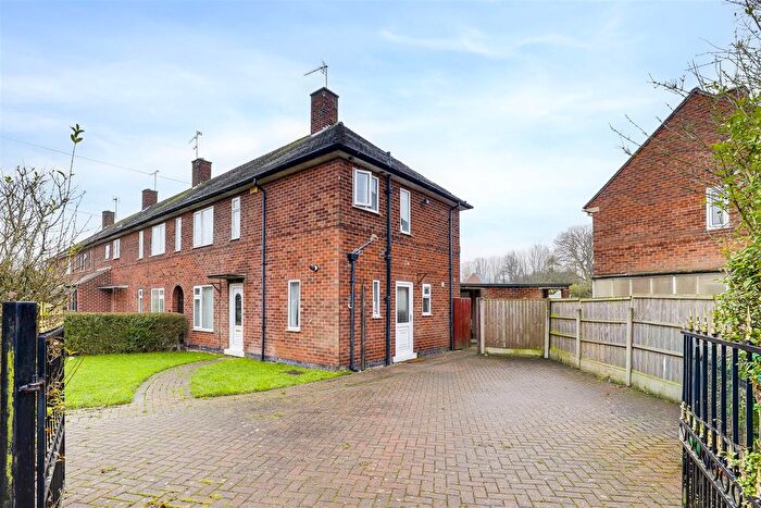 3 Bedroom End Of Terrace House For Sale In Hillbeck Crescent, Nottingham, Nottinghamshire, NG8