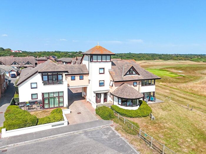2 Bedroom Maisonette For Sale In Marine Drive East, Barton On Sea, New Milton, BH25