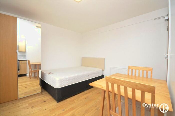1 Bedroom House To Rent In Berkshire Gardens, London, N13