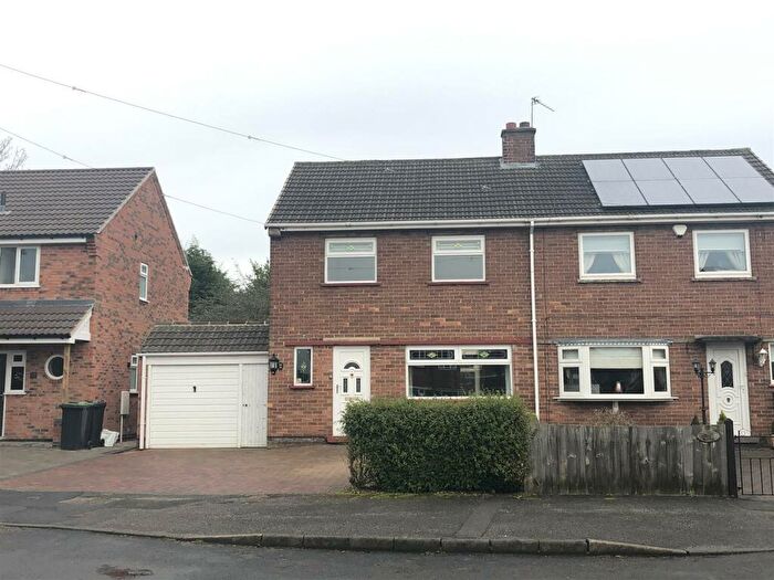 3 Bedroom House To Rent In Clive Crescent, Kimberley, Nottingham, NG16