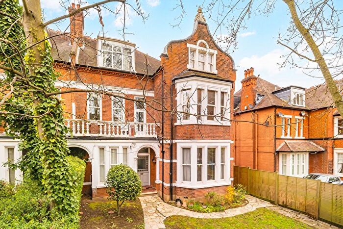 1 Bedroom Flat For Sale In West Hill, Putney, SW15