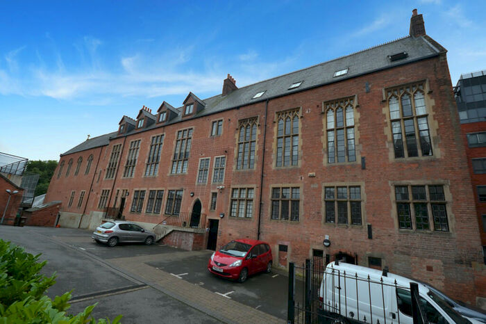 1 Bedroom Penthouse To Rent In The Convent, College Street, Nottingham, NG1