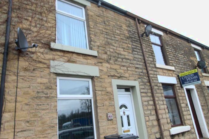 2 Bedroom Terraced House To Rent In Edward Street, Glossop, SK13