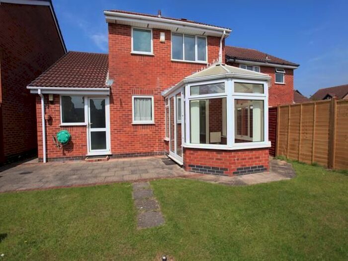 3 Bedroom Detached House To Rent In Warren Close, Bradley Stoke, BS32