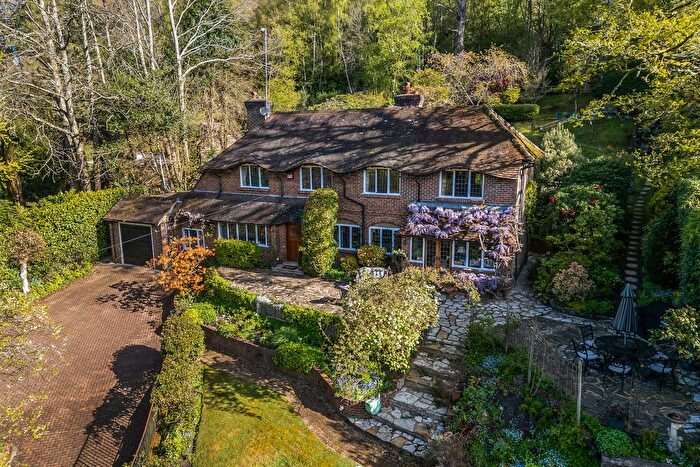 5 Bedroom Detached House For Sale In Chase Lane, Haslemere, GU27
