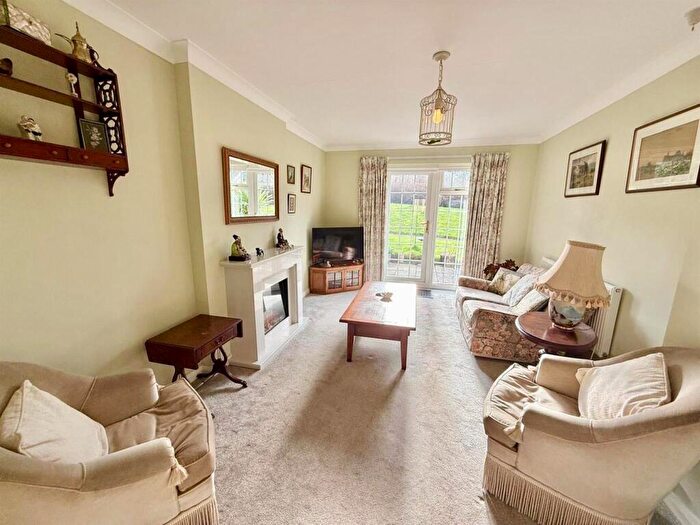 2 Bedroom Semi-Detached Bungalow For Sale In Maes Berllan, Llandudno, LL30