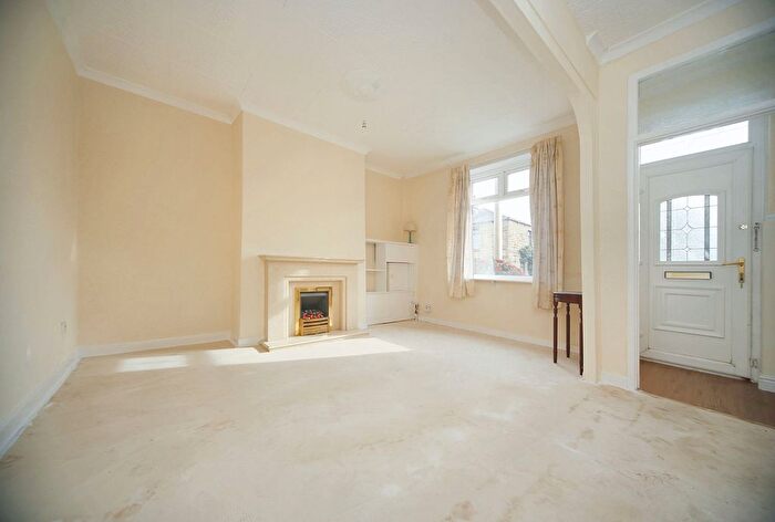 2 Bedroom End Of Terrace House For Sale In Billinge Road, Wigan, WN5