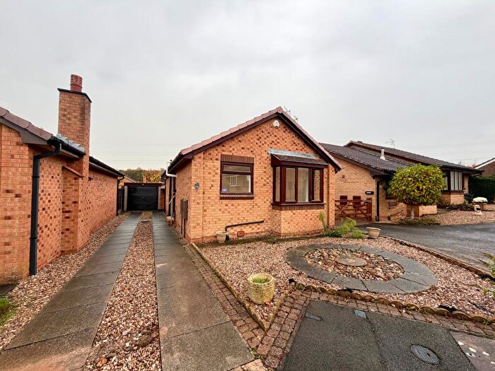 3 Bedroom Bungalow To Rent In Quantock Rise, Shepshed, Leics, LE12
