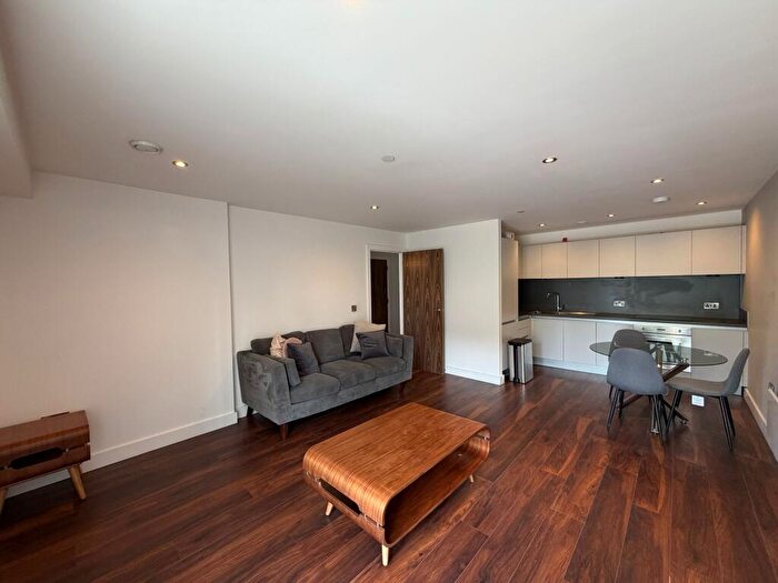 1 Bedroom Flat For Sale In The Assembly, Block A, Cambridge Street, Manchester, , Uk, M1