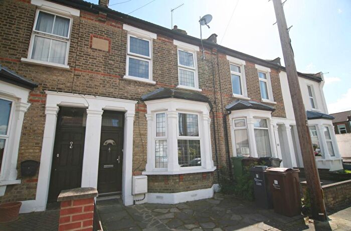 2 Bedroom Terraced House To Rent In Albany Road, Chadwell Heath, RM6