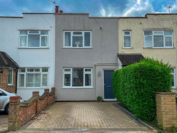 2 Bedroom Terraced House For Sale In First Avenue, West Molesey, KT8