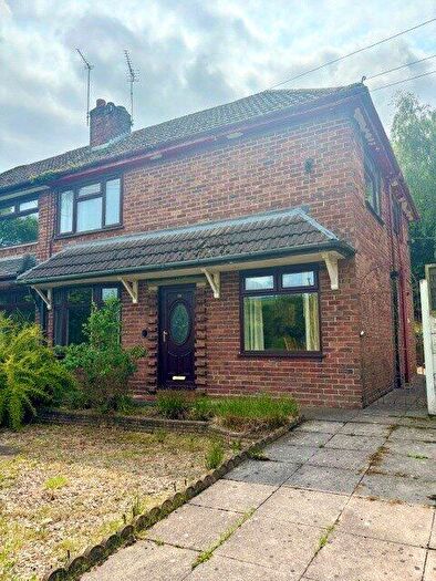 4 Bedroom Semi-Detached House For Sale In Newchapel Road, Kidsgrove, Stoke-on-Trent, Staffordshire, ST7