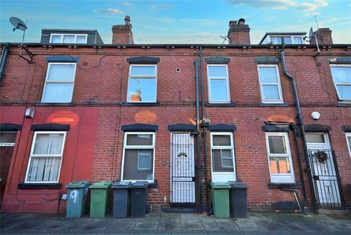 2 Bedroom Terraced House To Rent In Marley Place, Leeds, West Yorkshire, LS11