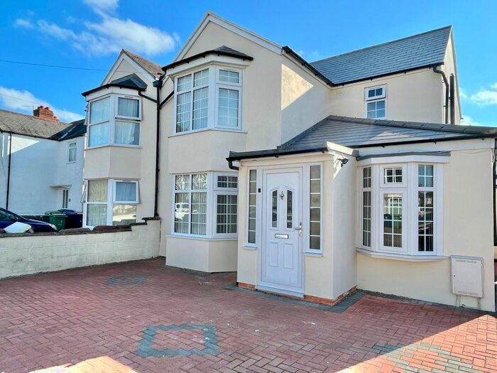 4 Bedroom Property To Rent In Dene Road, Headington, Oxford, OX3