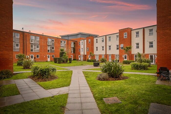2 Bedroom Flat For Sale In Holman Court, Ipswich, Suffolk, IP2